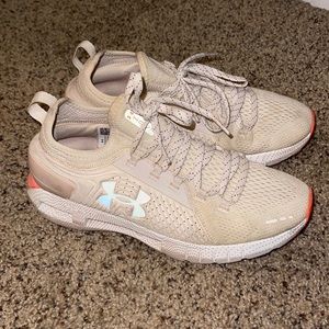 Under armour HOVR sneakers